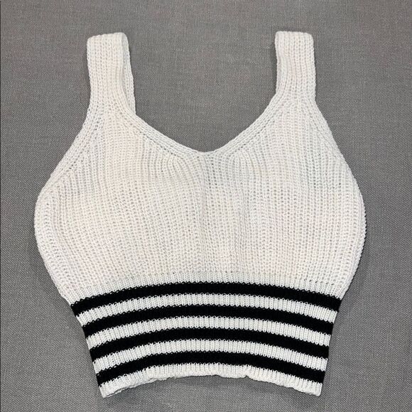 SHEIN Cream Cropped Tank with Striped - Picture 1 of 4